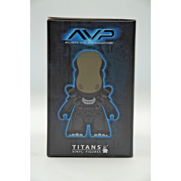 AVP Alien vs. Predator 4.5" Vinyl Figures Titans Loot Crate Exclusive 2015 BNIB - Picture 5 of 5